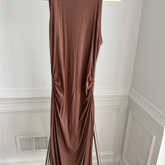 Heart & Hips Maternity Chocolate Brown Sleeveless Ribbed Dress Size Small - Picture 3 of 6